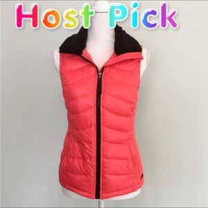 Calvin Klein Vest | Size: Small